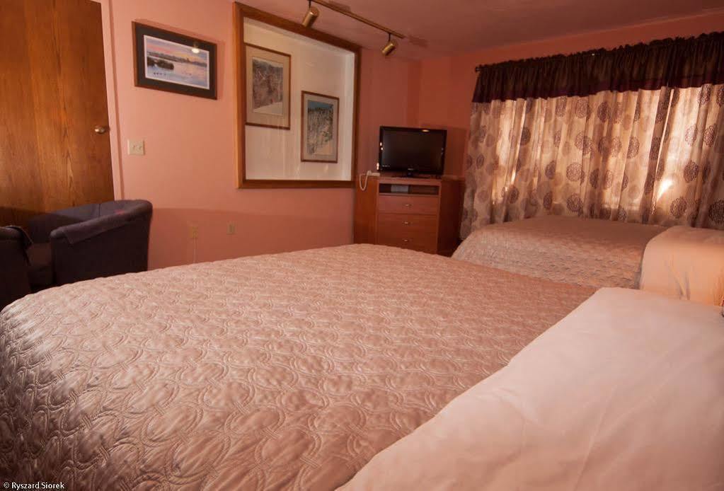Valley Hi Hotel Фрейзър Екстериор снимка